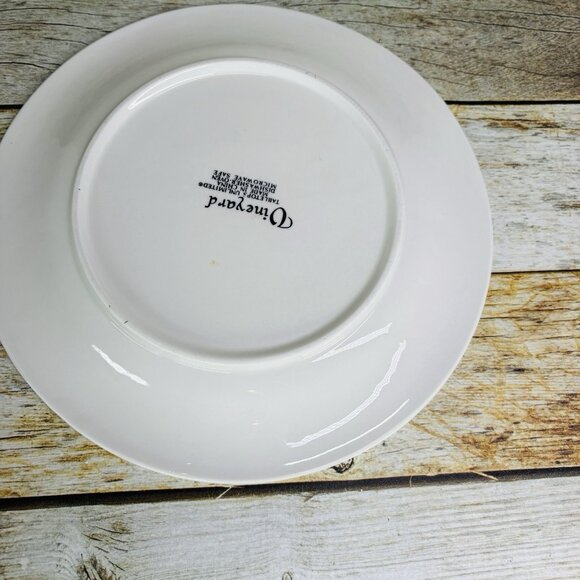 Tabletops VINEYARD Embossed Grape Vines Ceramic Oven Safe Dinner Plates Set of 5 - Picture 9 of 16